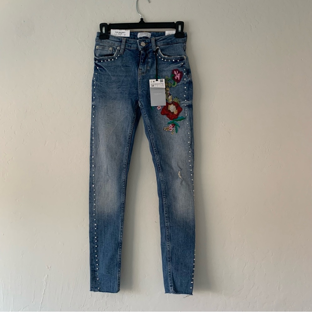 Zara Woman The skinny with studs and embroidery